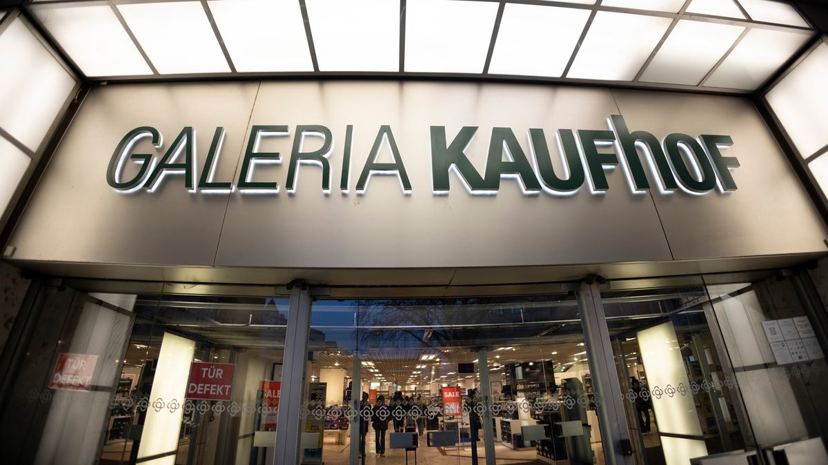 Německý řetězec Galeria Karstadt Kaufhof zavře 52 poboček